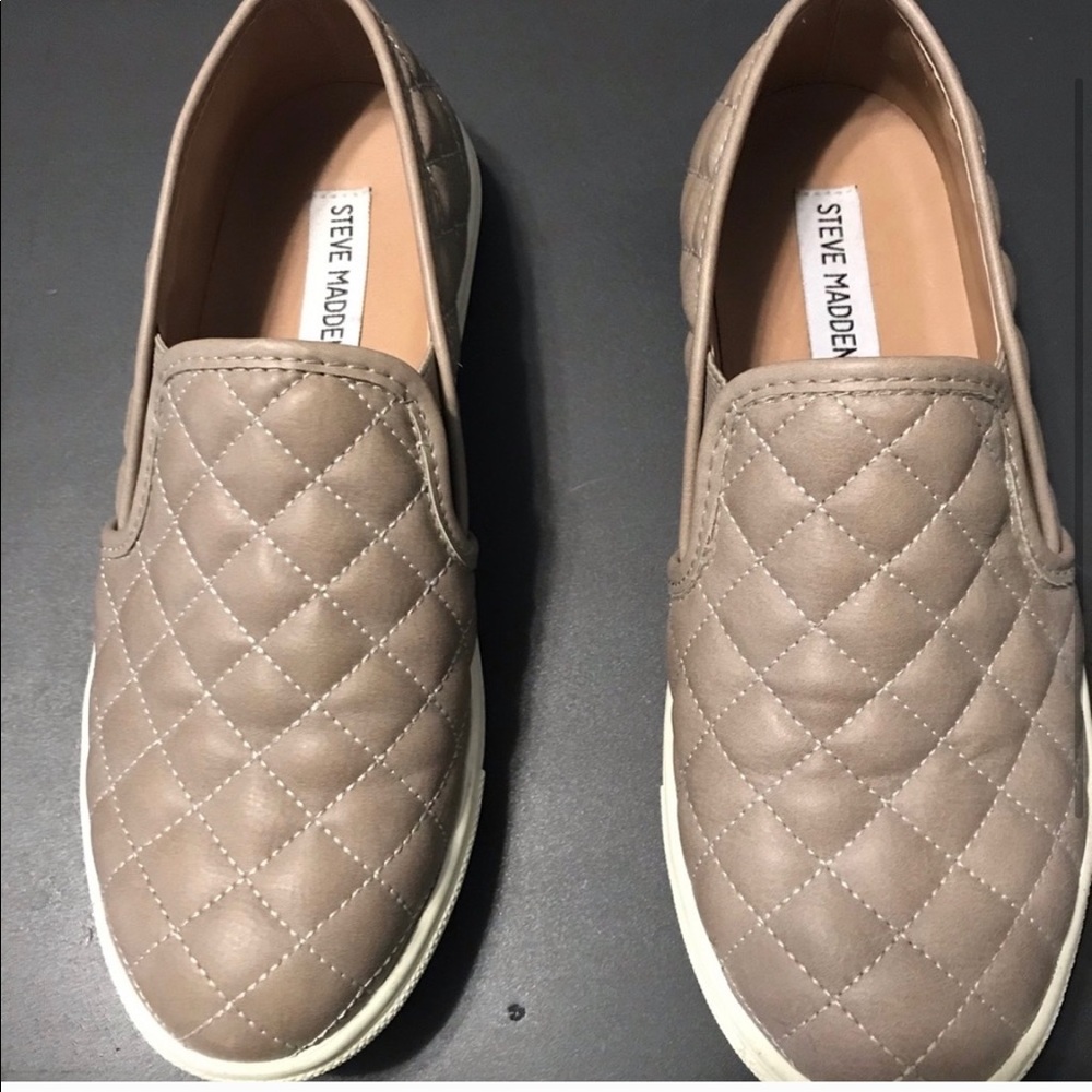 Steve Madden slip on sneakers